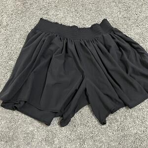 Athleta Women’s Black Flowy Shorts size XS